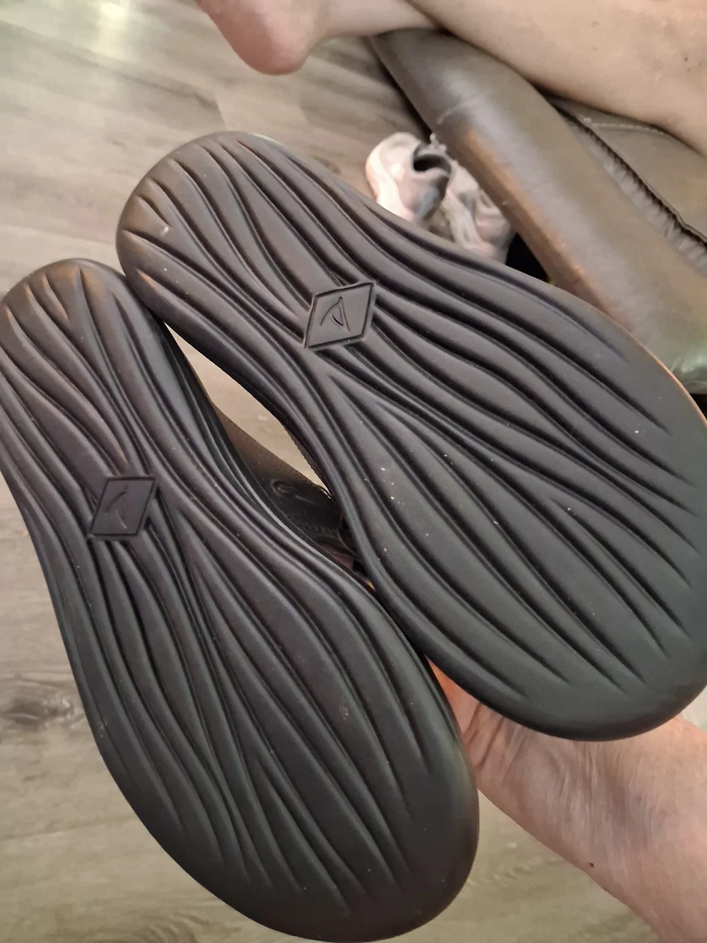 Men's Black Flip-Flop Sandals -Sperry Brand,  Casual Comfort